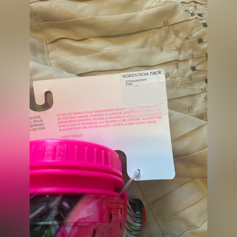 My Tag Alongs - Wine Buddy Watermelon Drink Dispenser - Picture 10 of 11